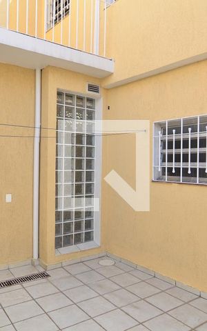 Casa à venda com 190m², 3 quartos e 2 vagasÁrea de Serviço