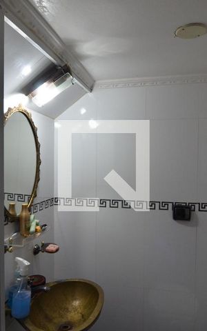Casa à venda com 190m², 3 quartos e 2 vagasLavabo