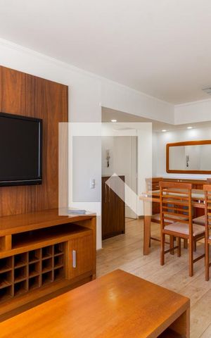 Apartamento à venda com 70m², 2 quartos e 1 vaga Apartamento à venda com 70m², 2 quartos e 1 vagaSala