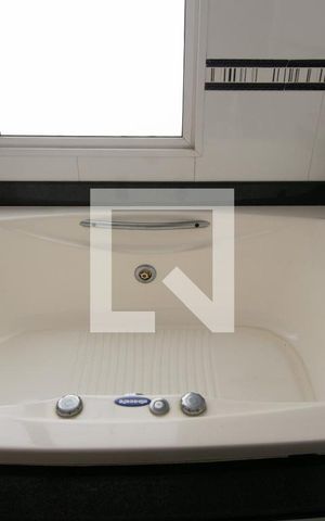 Apartamento à venda com 170m², 4 quartos e 1 vaga Apartamento à venda com 170m², 4 quartos e 1 vagaBanheiro da Suíte