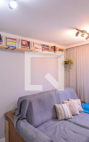 Apartamento à venda com 40m², 2 quartos e sem vaga Apartamento à venda com 40m², 2 quartos e sem vagaSala