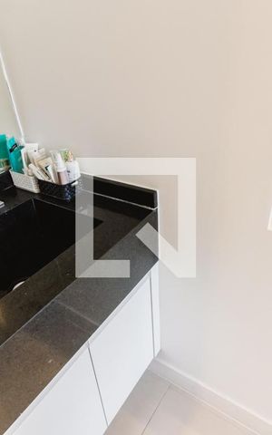 Studio à venda com 30m², 1 quarto e 1 vaga Studio à venda com 30m², 1 quarto e 1 vagaBanheiro da Suíte Pia