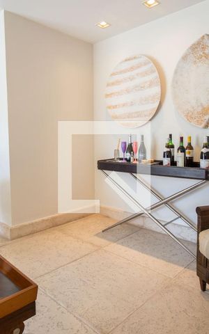 Apartamento à venda com 166m², 3 quartos e sem vaga Apartamento à venda com 166m², 3 quartos e sem vagaSala 2