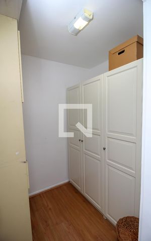Apartamento para alugar com 83m², 2 quartos e 1 vaga Apartamento para alugar com 83m², 2 quartos e 1 vagaQuarto de Serviço