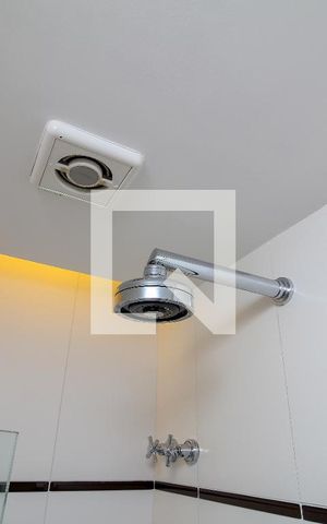 Apartamento para alugar com 83m², 2 quartos e 1 vaga Apartamento para alugar com 83m², 2 quartos e 1 vagaChuveiro