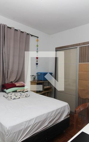 Casa à venda com 268m², 3 quartos e 2 vagasQuarto  2
