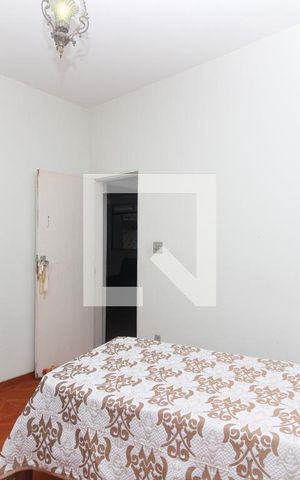 Casa à venda com 268m², 3 quartos e 2 vagasQuarto 