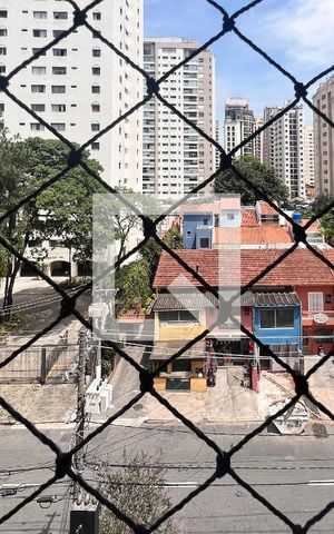 Apartamento para alugar com 54m², 2 quartos e 1 vagaVista