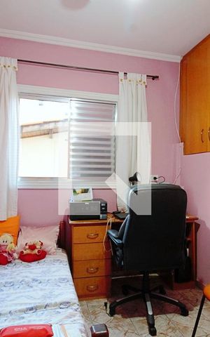 Casa à venda com 269m², 3 quartos e 2 vagas Casa à venda com 269m², 3 quartos e 2 vagasQuarto 2
