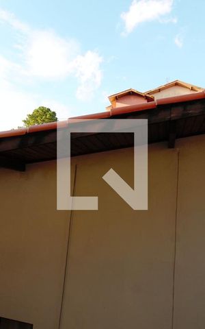 Casa à venda com 269m², 3 quartos e 2 vagas Casa à venda com 269m², 3 quartos e 2 vagasVista do Quarto 2