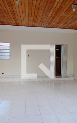 Casa à venda com 269m², 3 quartos e 2 vagas Casa à venda com 269m², 3 quartos e 2 vagasVaranda do Quarto 3