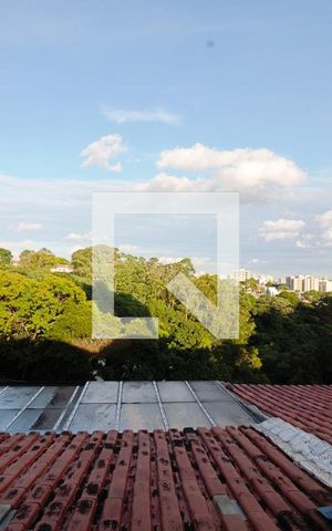 Casa à venda com 269m², 3 quartos e 2 vagas Casa à venda com 269m², 3 quartos e 2 vagasVista da Suíte 1
