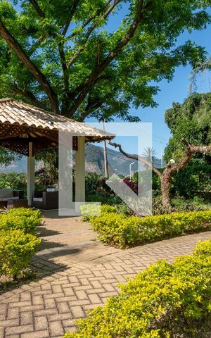 Apartamento à venda com 166m², 3 quartos e 3 vagas Apartamento à venda com 166m², 3 quartos e 3 vagasÁrea comum
