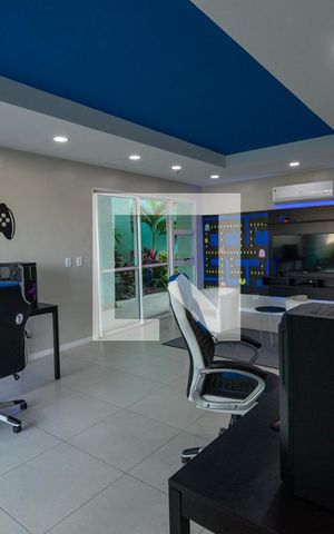 Apartamento à venda com 166m², 3 quartos e 3 vagas Apartamento à venda com 166m², 3 quartos e 3 vagasÁrea comum