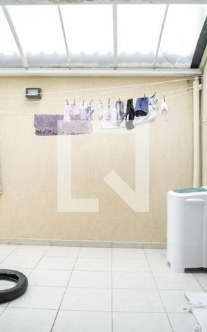 Casa à venda com 110m², 3 quartos e 2 vagasÁrea de Serviço