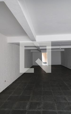 Casa à venda com 217m², 3 quartos e 6 vagasGaragem