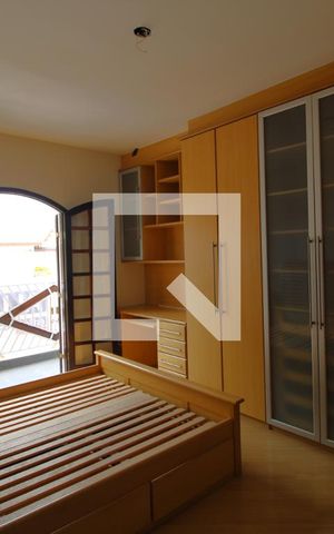 Casa à venda com 217m², 3 quartos e 6 vagasSuíte