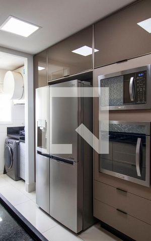 Apartamento para alugar com 117m², 2 quartos e 1 vaga Apartamento para alugar com 117m², 2 quartos e 1 vagaCozinha