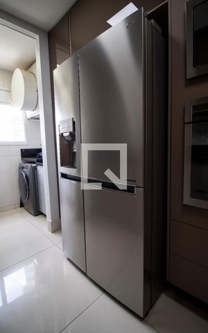 Apartamento para alugar com 117m², 2 quartos e 1 vaga Apartamento para alugar com 117m², 2 quartos e 1 vagaCozinha