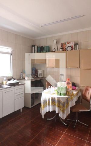 Casa à venda com 130m², 2 quartos e 1 vagaCozinha