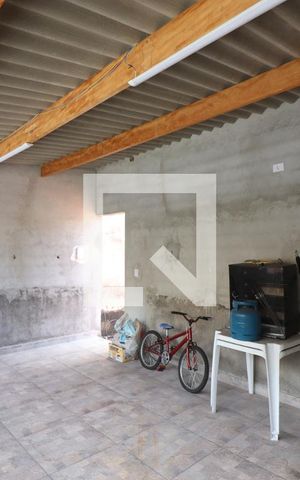 Casa à venda com 130m², 2 quartos e 1 vagaQuintal