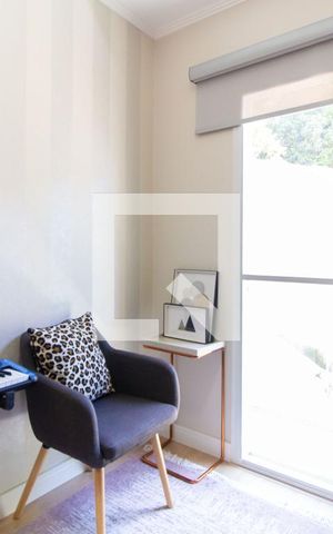 Casa de condomínio à venda com 70m², 3 quartos e 1 vagaEscritório