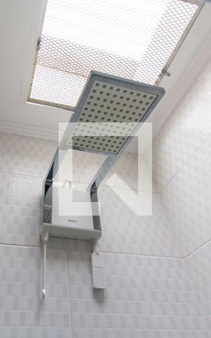 Casa de condomínio à venda com 70m², 3 quartos e 1 vagaBanheiro