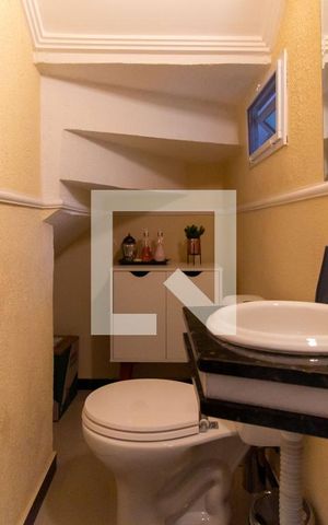 Casa de condomínio à venda com 70m², 3 quartos e 1 vagaLavabo