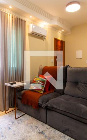 Casa de condomínio à venda com 70m², 3 quartos e 1 vagaSala