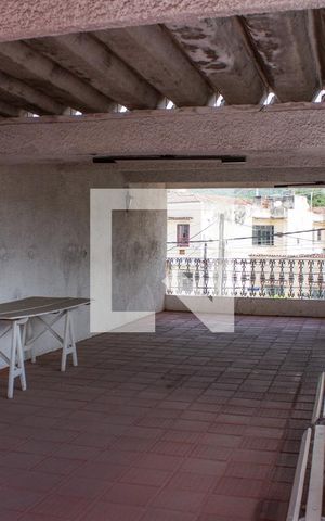Casa à venda com 296m², 3 quartos e 6 vagasTerraço
