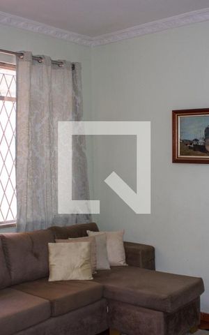 Casa à venda com 296m², 3 quartos e 6 vagasSala