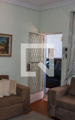 Casa à venda com 296m², 3 quartos e 6 vagasSala