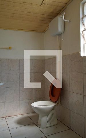 Casa à venda com 100m², 3 quartos e 1 vagaBanheiro