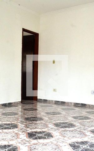 Casa para alugar com 50m², 1 quarto e sem vagaSala e Cozinha