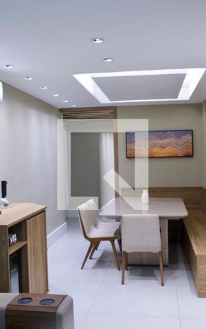 Apartamento à venda com 105m², 4 quartos e sem vaga Apartamento à venda com 105m², 4 quartos e sem vagaSala