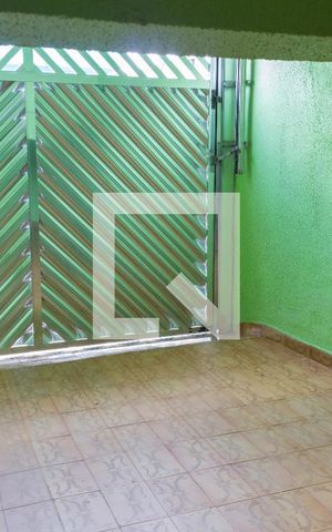 Casa à venda com 155m², 3 quartos e 2 vagas Casa à venda com 155m², 3 quartos e 2 vagasGaragem