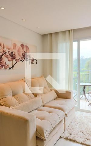 Apartamento à venda com 53m², 2 quartos e 1 vaga Apartamento à venda com 53m², 2 quartos e 1 vagaSala