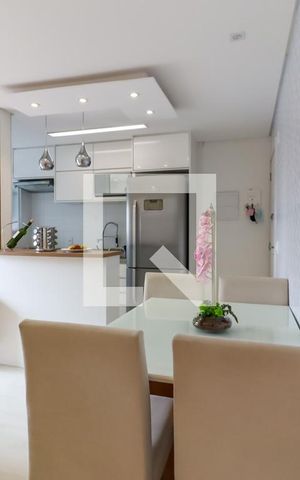 Apartamento à venda com 53m², 2 quartos e 1 vaga Apartamento à venda com 53m², 2 quartos e 1 vagaSala de Jantar