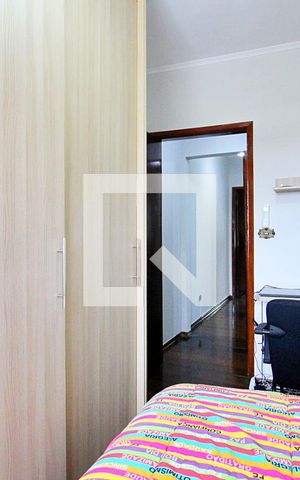 Casa à venda com 185m², 3 quartos e 2 vagasQuarto 3