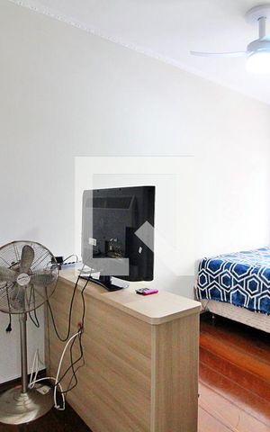 Casa à venda com 185m², 3 quartos e 2 vagasQuarto 2