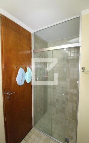 Apartamento para alugar com 64m², 3 quartos e 1 vagaBanheiro