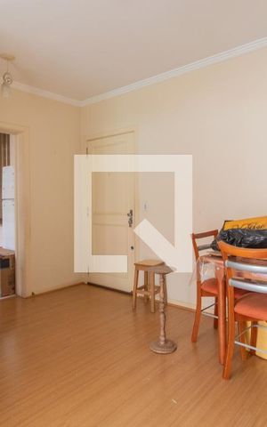 Apartamento para alugar com 74m², 2 quartos e 1 vaga Apartamento para alugar com 74m², 2 quartos e 1 vagaSala