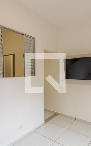 Apartamento à venda com 42m², 2 quartos e sem vaga Apartamento à venda com 42m², 2 quartos e sem vagaSala