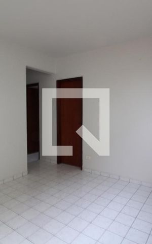 Apartamento para alugar com 70m², 2 quartos e 1 vagaSala