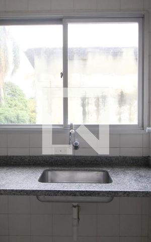Apartamento para alugar com 70m², 2 quartos e 1 vagaCozinha