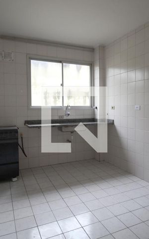 Apartamento para alugar com 70m², 2 quartos e 1 vagaCozinha