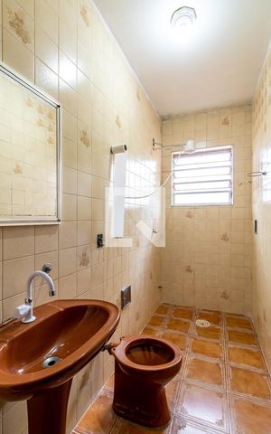 Apartamento à venda com 45m², 1 quarto e sem vaga Apartamento à venda com 45m², 1 quarto e sem vagaBanheiro