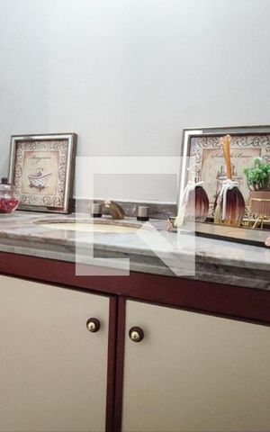 Apartamento à venda com 139m², 3 quartos e 3 vagas Apartamento à venda com 139m², 3 quartos e 3 vagasLavabo