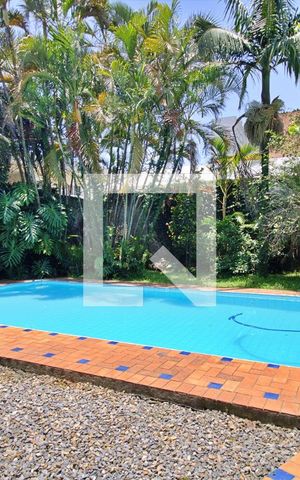 Casa para alugar com 650m², 4 quartos e 3 vagas Casa para alugar com 650m², 4 quartos e 3 vagasÁrea Externa