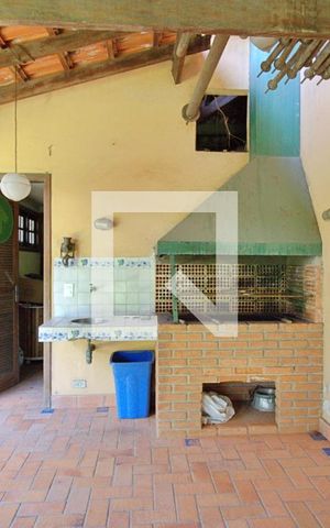 Casa para alugar com 650m², 4 quartos e 3 vagas Casa para alugar com 650m², 4 quartos e 3 vagasÁrea Externa